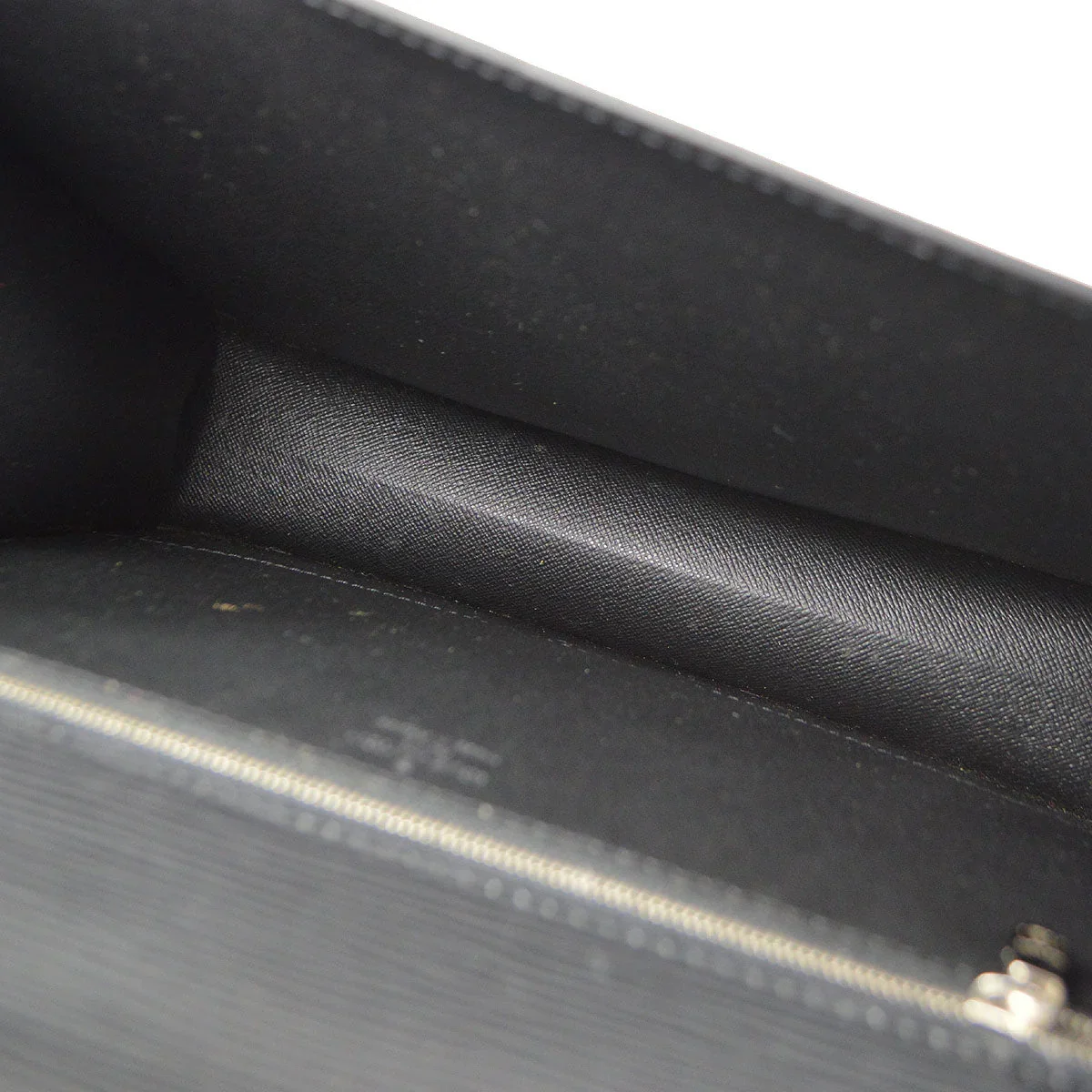 Louis Vuitton 2006 Black Epi Monceau 28 M52792 - Image 9